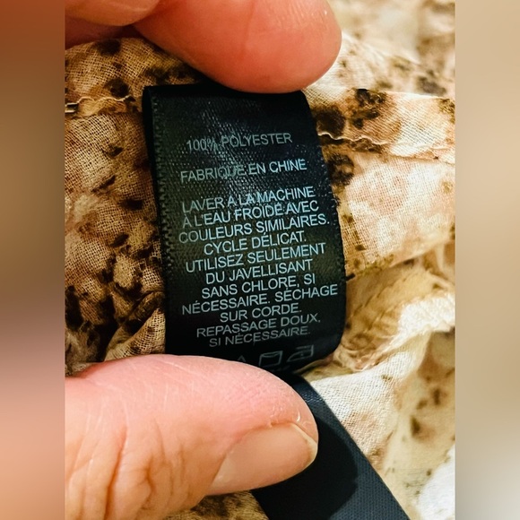 Express Size XS/TP Animal Print Shirt Top Blouse Women Modern Stylish - Picture 9 of 12